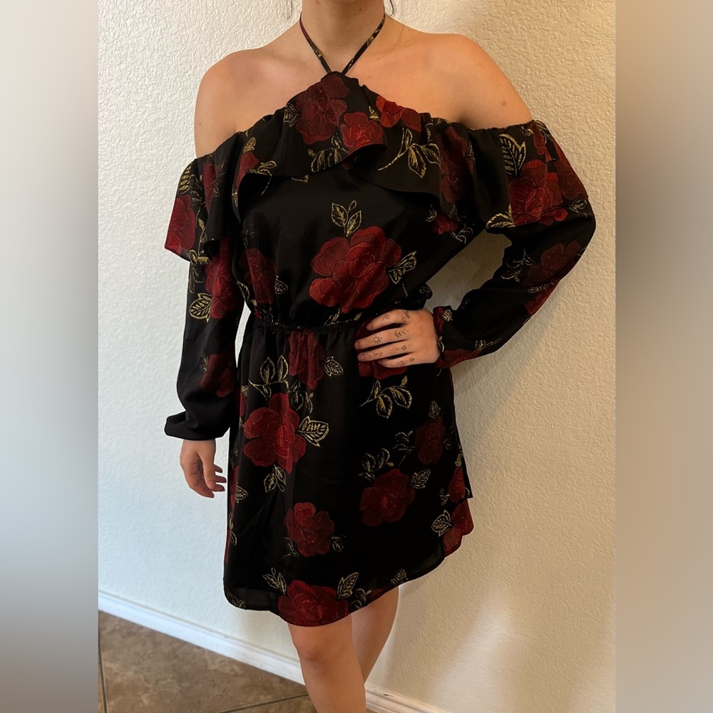 🌹cupcakes and cashmere dress